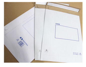 Certificatie van rechthoek de Karton Gesteunde Enveloppen ISO 9001 voor Post